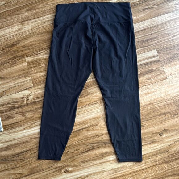 All in motion Black Ribbed Everyday High Rise Leggings 7/8 Size XXL - Picture 5 of 6